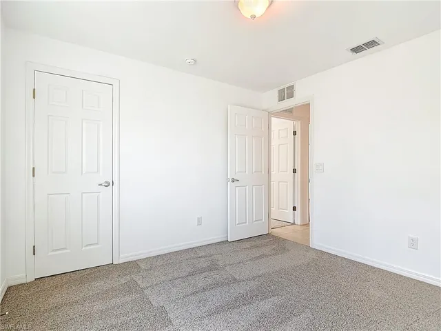 1723 Ne 2nd Pl, Cape Coral, Florida 33909