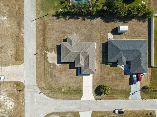 1723 Ne 2nd Pl, Cape Coral, Florida 33909