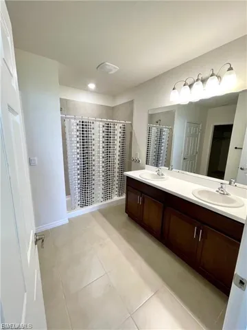 2210 Nw 11th St, Cape Coral, Florida 33993