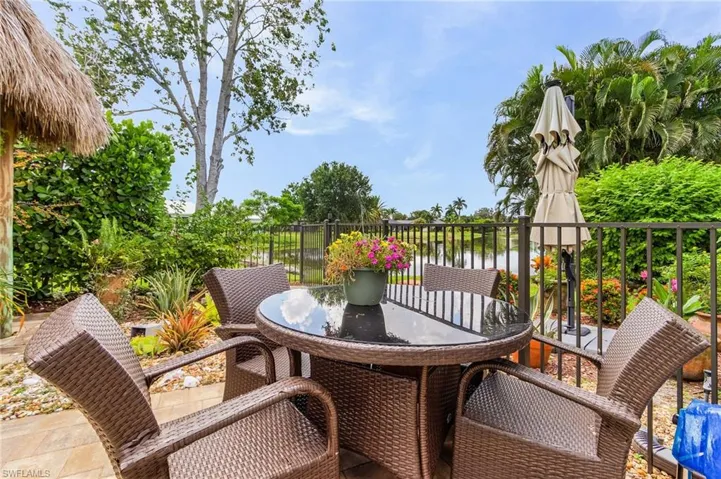 Balcony with outdoor dining area