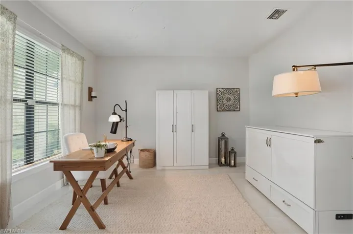10415  Ventana  LN, Naples, FL 34120