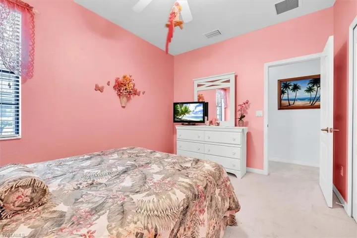 10282 Templeton Ln, Fort Myers, Florida 33913