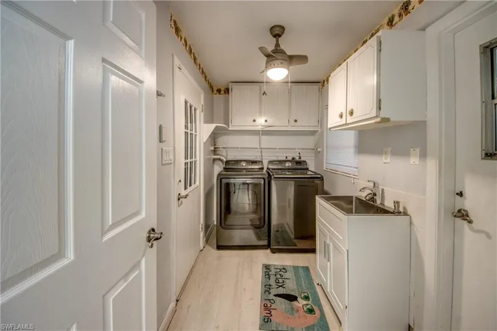 1429  Terra Palma  DR, Fort Myers, FL 33901