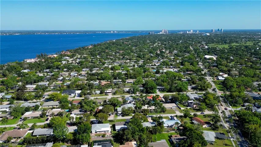 Close to the river and historic Edison homes