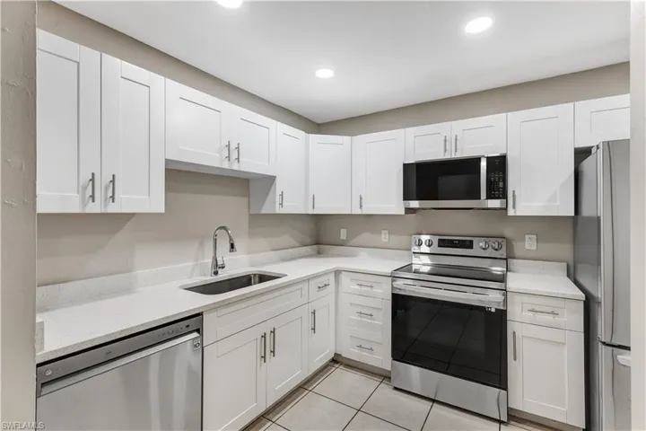 6240 Rattlesnake Hammock Rd, Naples, Florida 34112