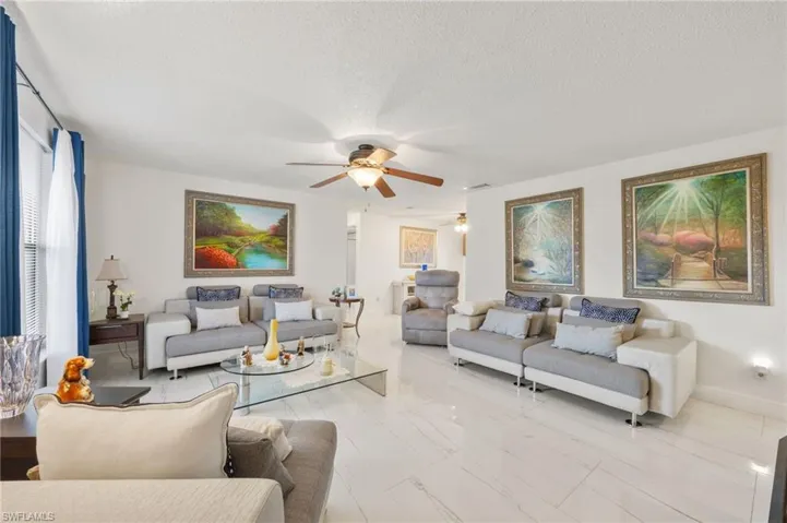 1919 1st St, Cape Coral, Florida 33990