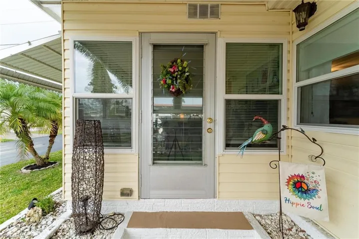 Side door to the Florida Room