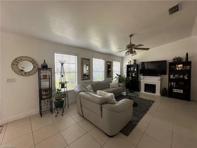 Spacious Living Room