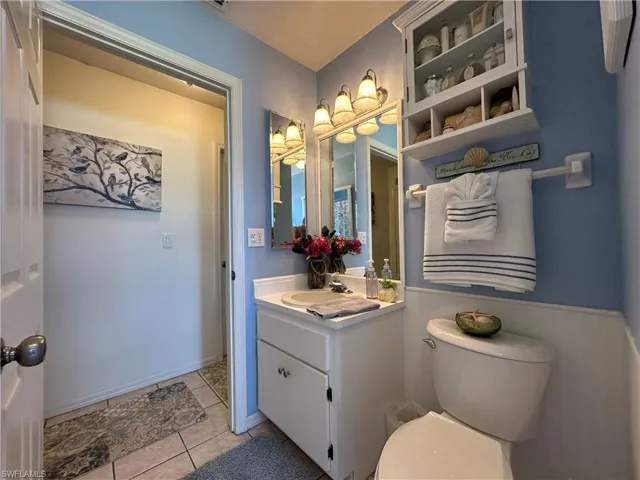 Guest Bathroom/Pool Bath