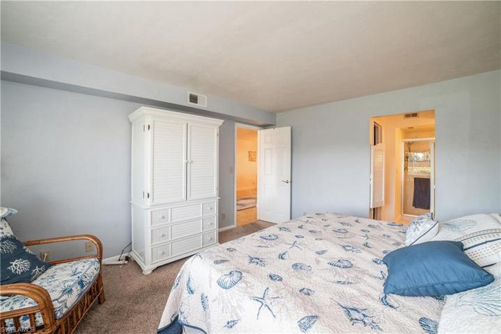 3470  Frosty  WAY, Naples, FL 34112