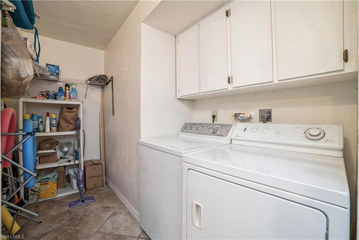 3470  Frosty  WAY, Naples, FL 34112