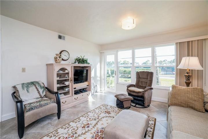 3470  Frosty  WAY, Naples, FL 34112