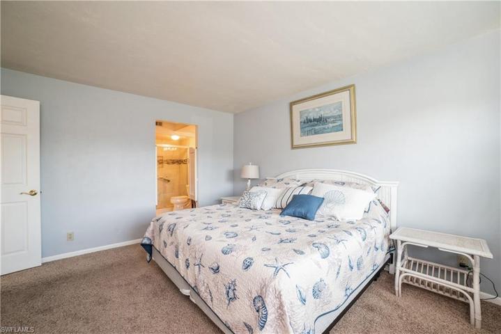 3470  Frosty  WAY, Naples, FL 34112