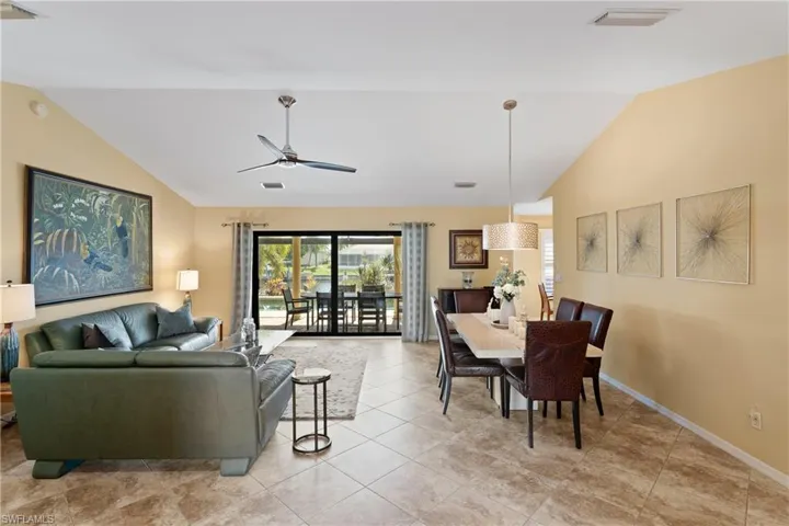 2902 Sw 36th Ter, Cape Coral, Florida 33914