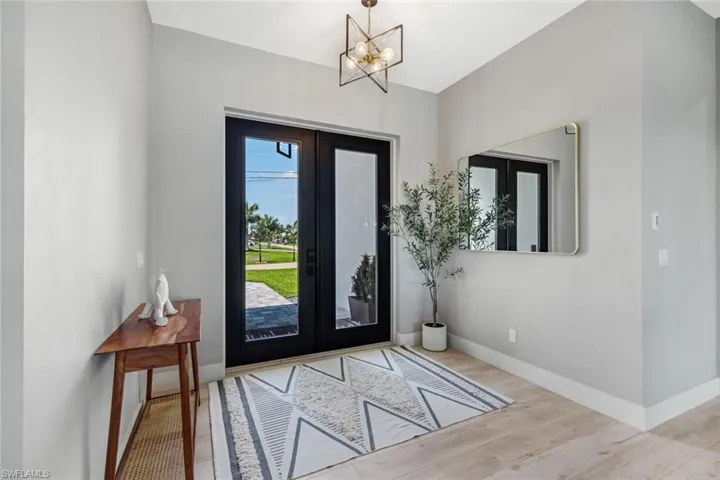 2224 Sw 31st Ln, Cape Coral, Florida 33914