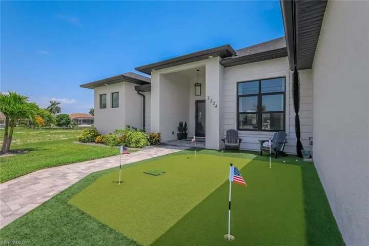 2224 Sw 31st Ln, Cape Coral, Florida 33914