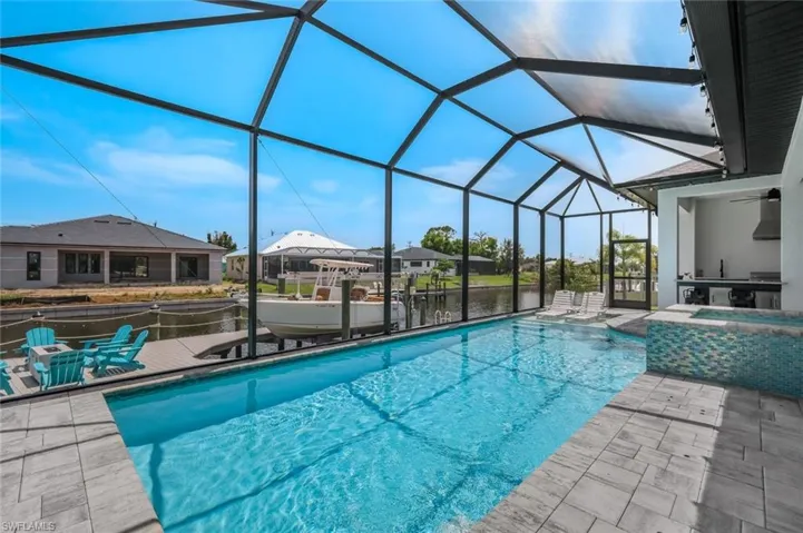 2224 Sw 31st Ln, Cape Coral, Florida 33914
