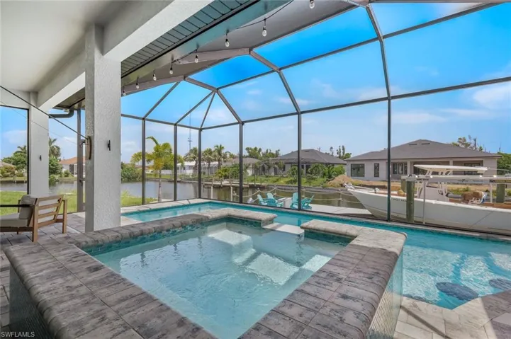 2224 Sw 31st Ln, Cape Coral, Florida 33914