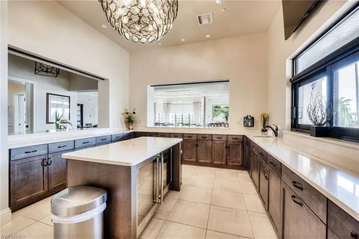 9272  Shadow Oak  LN, Naples, FL 34120