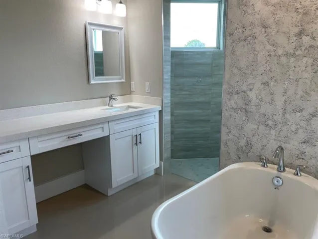 2447 Sw Embers Ter, Cape Coral, Florida 33991