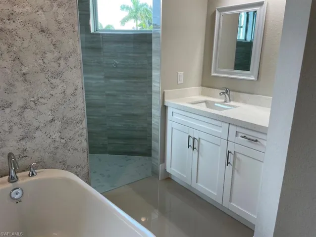 2447 Sw Embers Ter, Cape Coral, Florida 33991