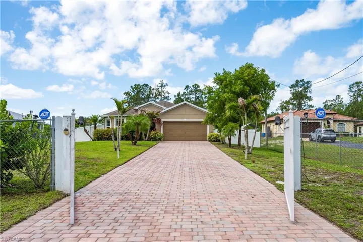 3582 45th Ave Ne, Naples, Florida 34120