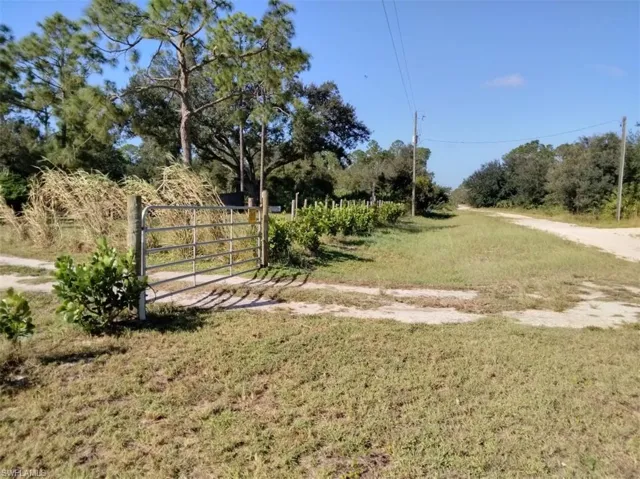 7501  21st  TER, Labelle, FL 33935