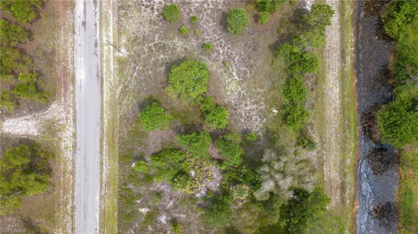 1226 Edelweiss St E, Lehigh Acres, Florida 33974