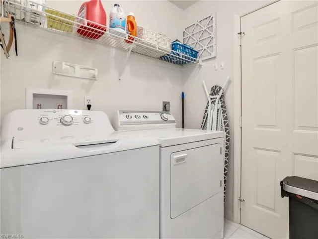 9850  Costa Mesa  LN, Bonita Springs, FL 34135