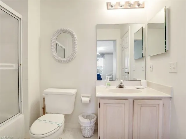 9850  Costa Mesa  LN, Bonita Springs, FL 34135