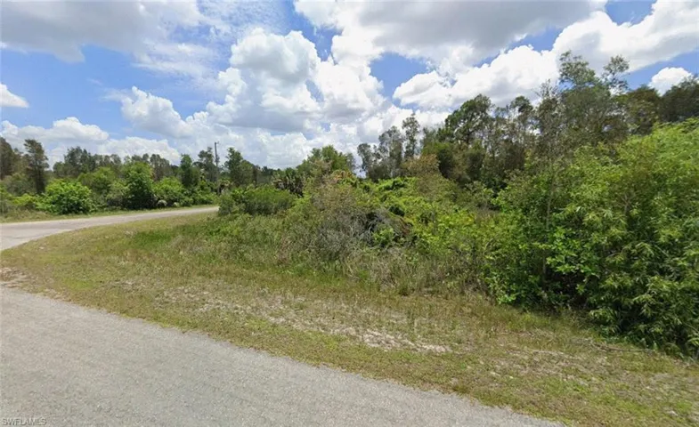982 Plantation Rd, Lehigh Acres, Florida 33974