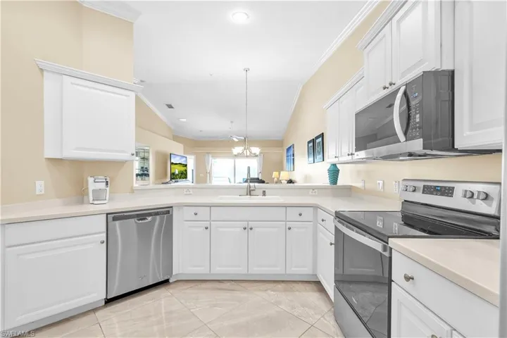 10391 Mcarthur Palm Ln 2621, Fort Myers, Florida 33966