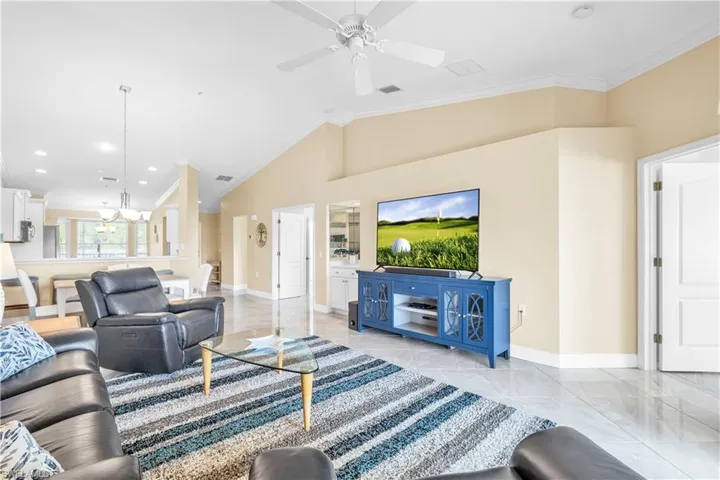 10391  McArthur Palm  LN, Fort Myers, FL 33966