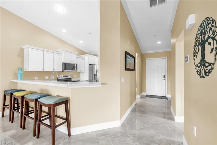 10391 Mcarthur Palm Ln 2621, Fort Myers, Florida 33966