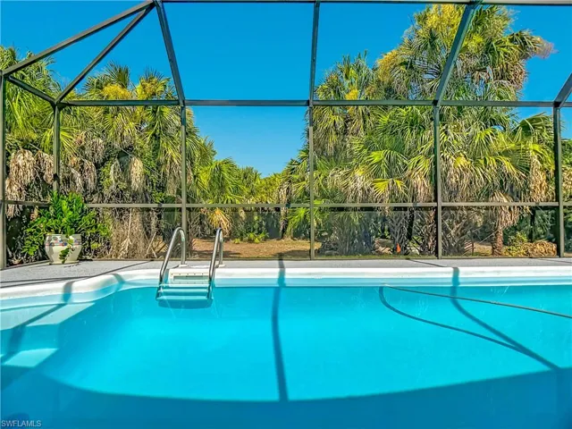 1140 29 St Sw, Naples, Florida 34117