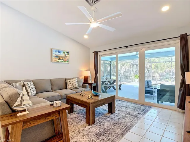 1140 29 St Sw, Naples, Florida 34117