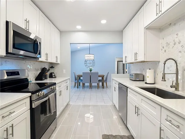 1140 29 St Sw, Naples, Florida 34117