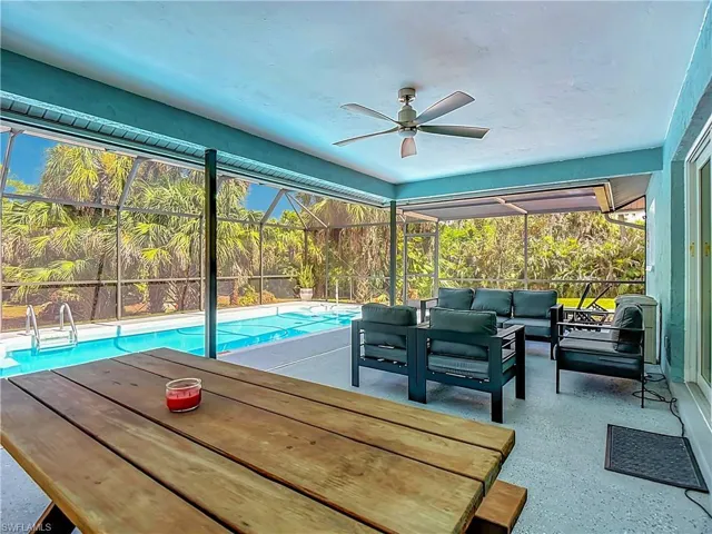 1140 29 St Sw, Naples, Florida 34117