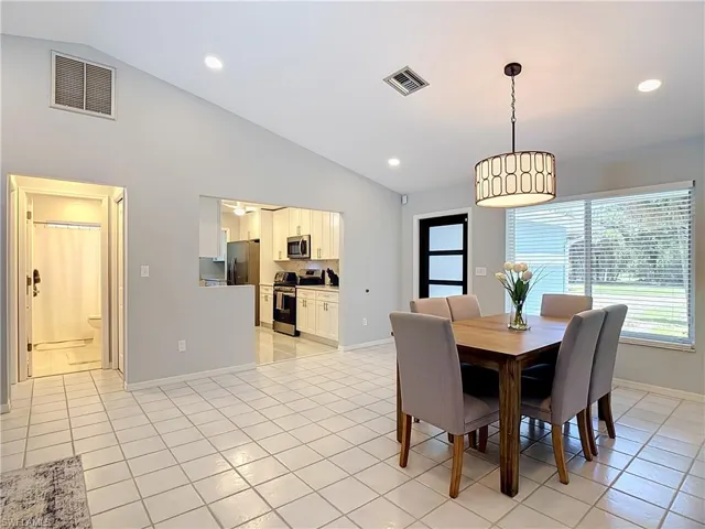 1140 29 St Sw, Naples, Florida 34117