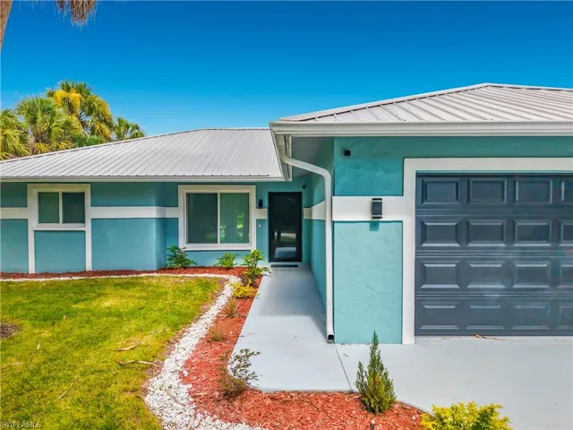 1140 29 St Sw, Naples, Florida 34117