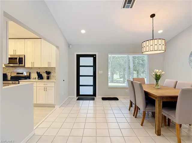 1140 29 St Sw, Naples, Florida 34117
