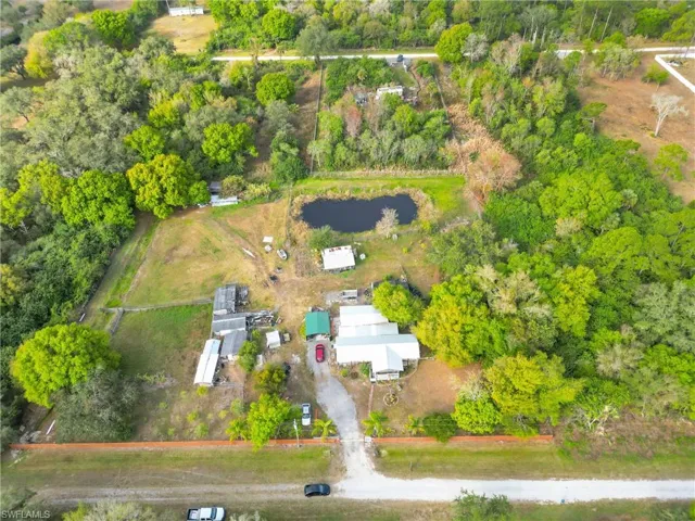 Aerial view of property and surrounding area