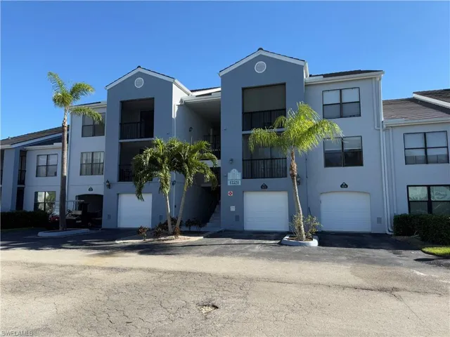 13521 Eagle Ridge Dr 125, Fort Myers, Florida 33912