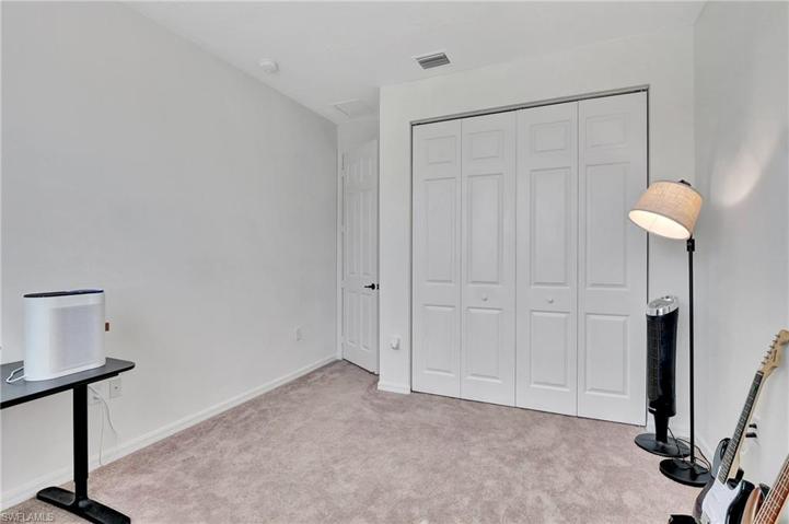 9041 Madrid CIR, NAPLES FL 34104