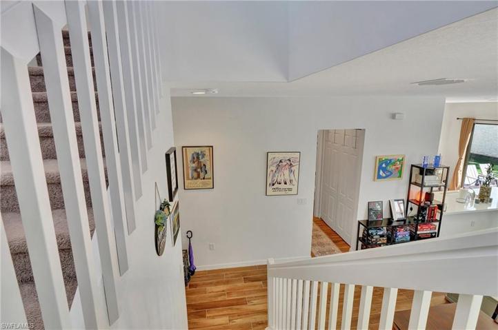 9041 Madrid CIR, NAPLES FL 34104