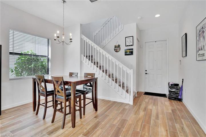 9041 Madrid CIR, NAPLES FL 34104