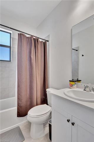 9041 Madrid CIR, NAPLES FL 34104