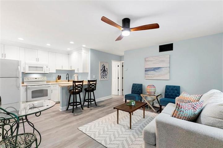 457  Tallwood  ST, MARCO ISLAND, FL 34145