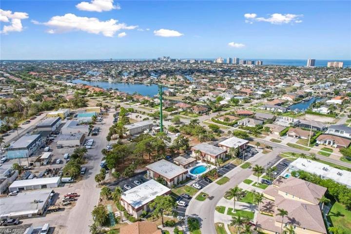 457  Tallwood  ST, MARCO ISLAND, FL 34145