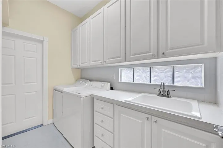 2941 Gilford Way, Naples, Florida 34119